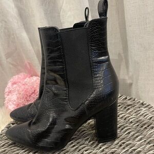 Billini Boots size 7